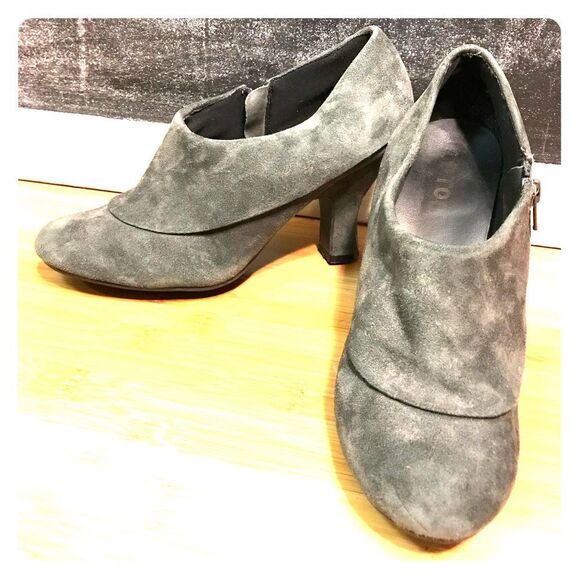 Me Too Suede Booties - Picture 2 of 4